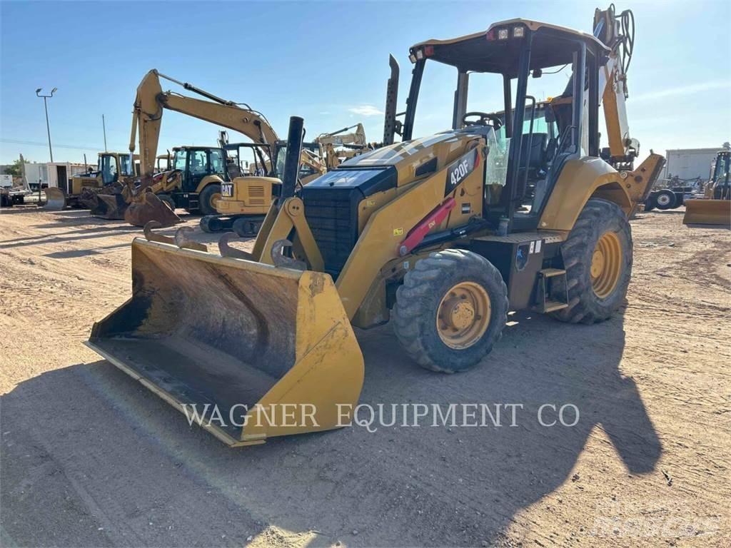 CAT 420F2 4WDE لوادر ذات جرافات عكسية