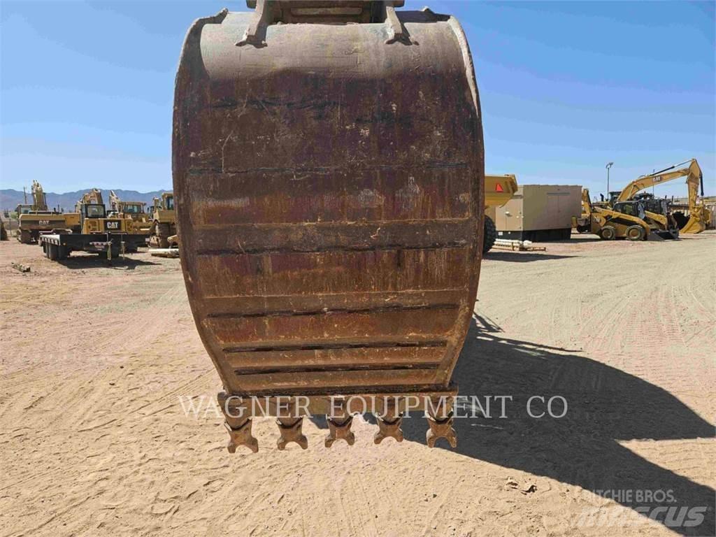 CAT 420F2 IT لوادر ذات جرافات عكسية