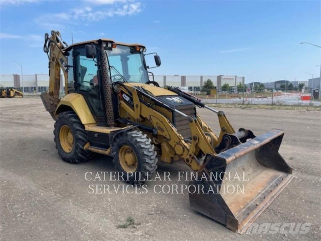 CAT 420F2 IT لوادر ذات جرافات عكسية
