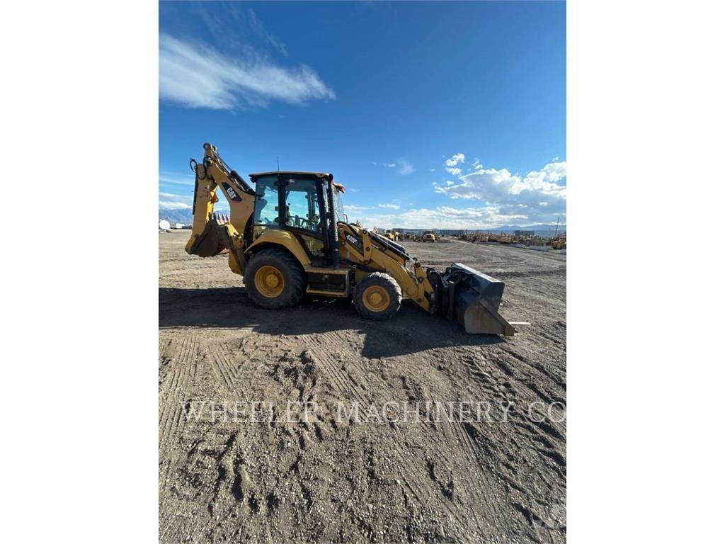 CAT 420F2 IT E لوادر ذات جرافات عكسية