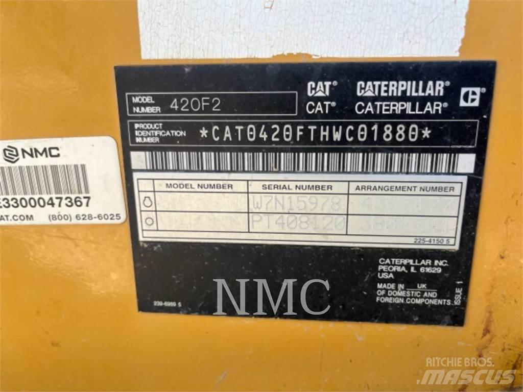CAT 420F2 ST لوادر ذات جرافات عكسية