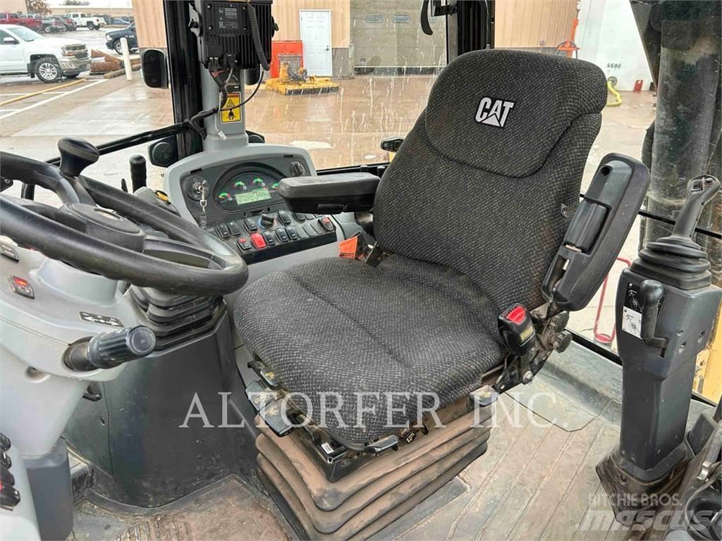 CAT 420F2IT لوادر ذات جرافات عكسية