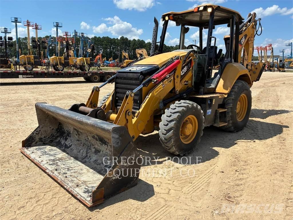 CAT 420F2IT لوادر ذات جرافات عكسية