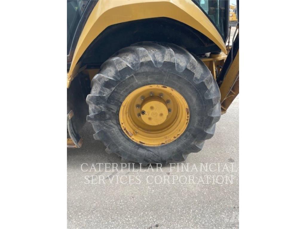 CAT 420F2IT لوادر ذات جرافات عكسية