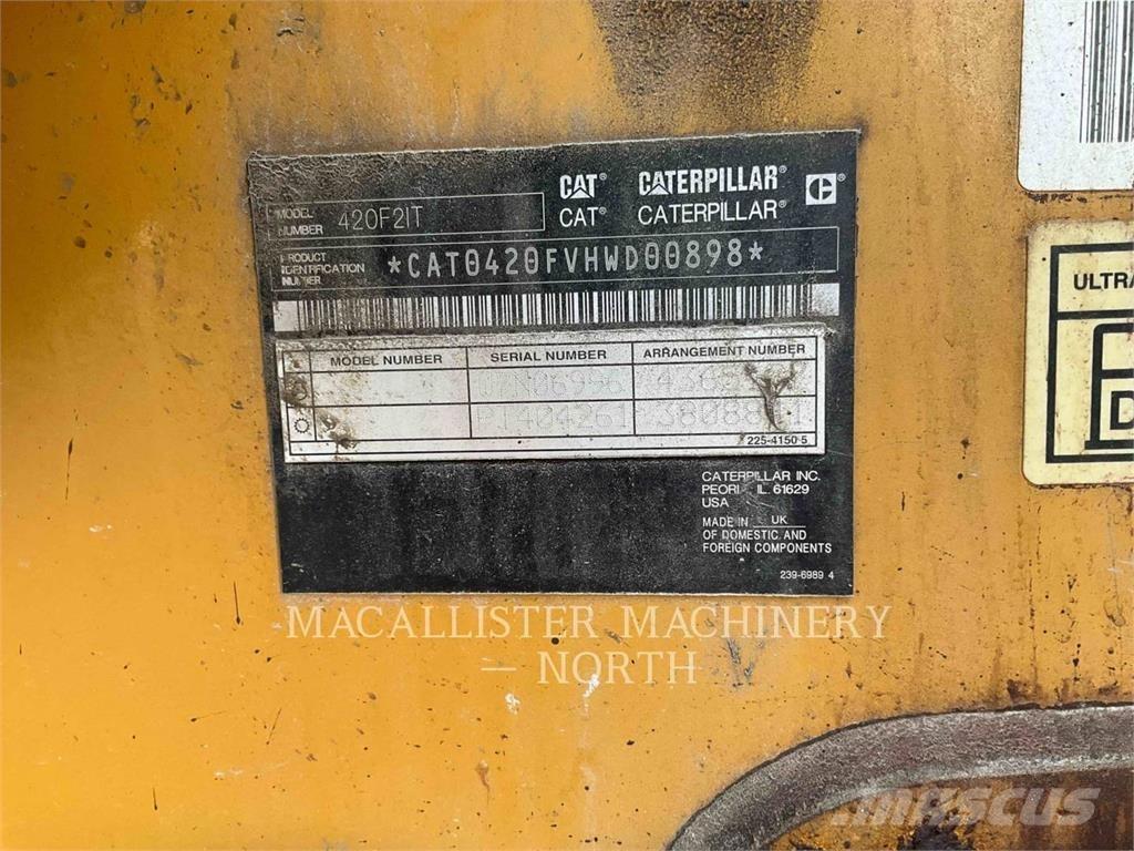 CAT 420F2IT APR لوادر ذات جرافات عكسية