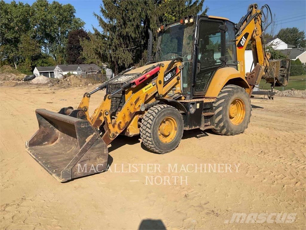 CAT 420F2IT APRQ لوادر ذات جرافات عكسية