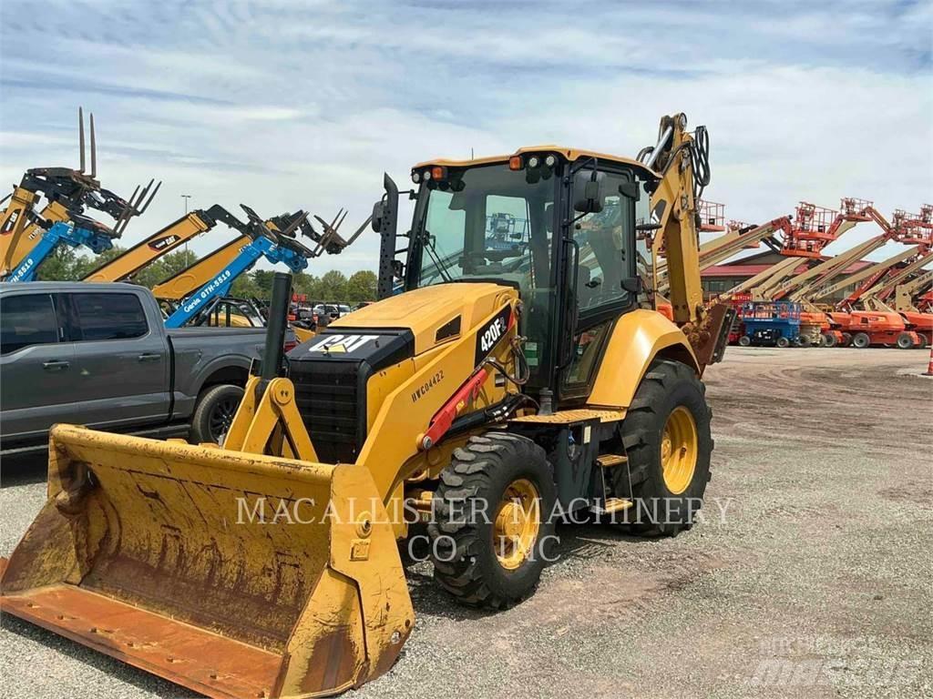 CAT 420F2ST لوادر ذات جرافات عكسية