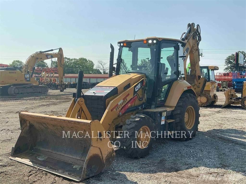 CAT 420F2ST لوادر ذات جرافات عكسية