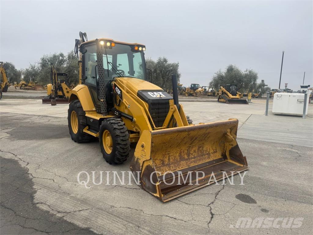 CAT 420F2ST لوادر ذات جرافات عكسية