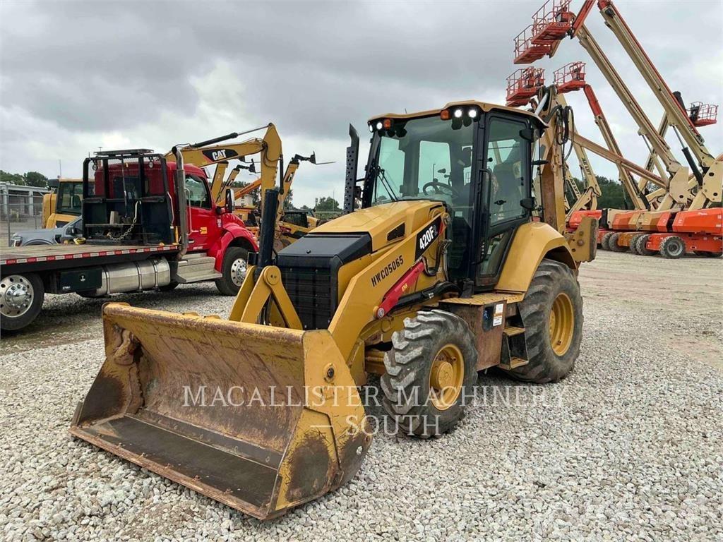 CAT 420F2ST لوادر ذات جرافات عكسية