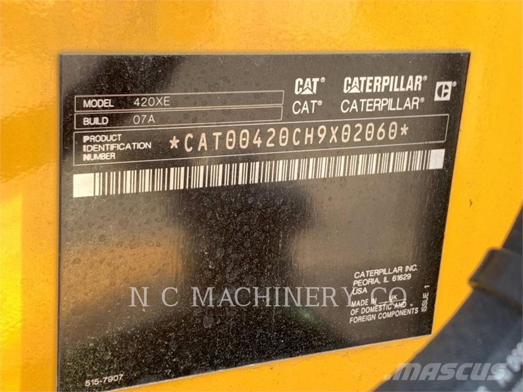 CAT 420XE لوادر ذات جرافات عكسية