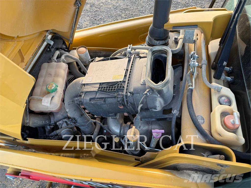 CAT 420XE لوادر ذات جرافات عكسية