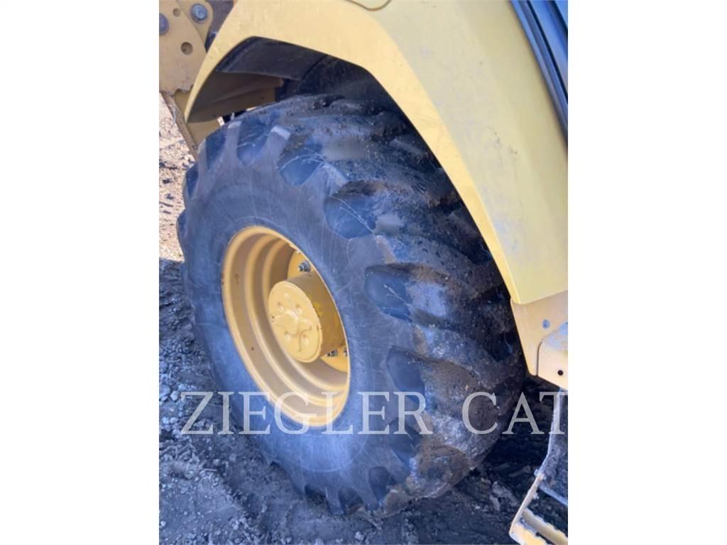 CAT 420XE لوادر ذات جرافات عكسية