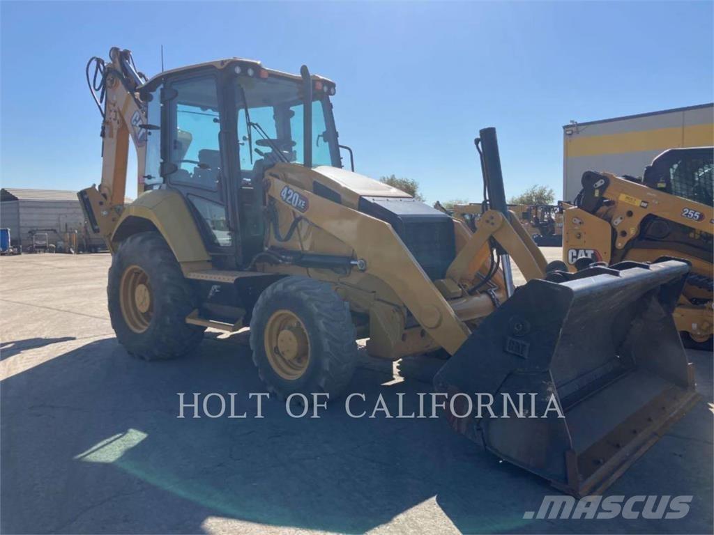 CAT 420XE لوادر ذات جرافات عكسية