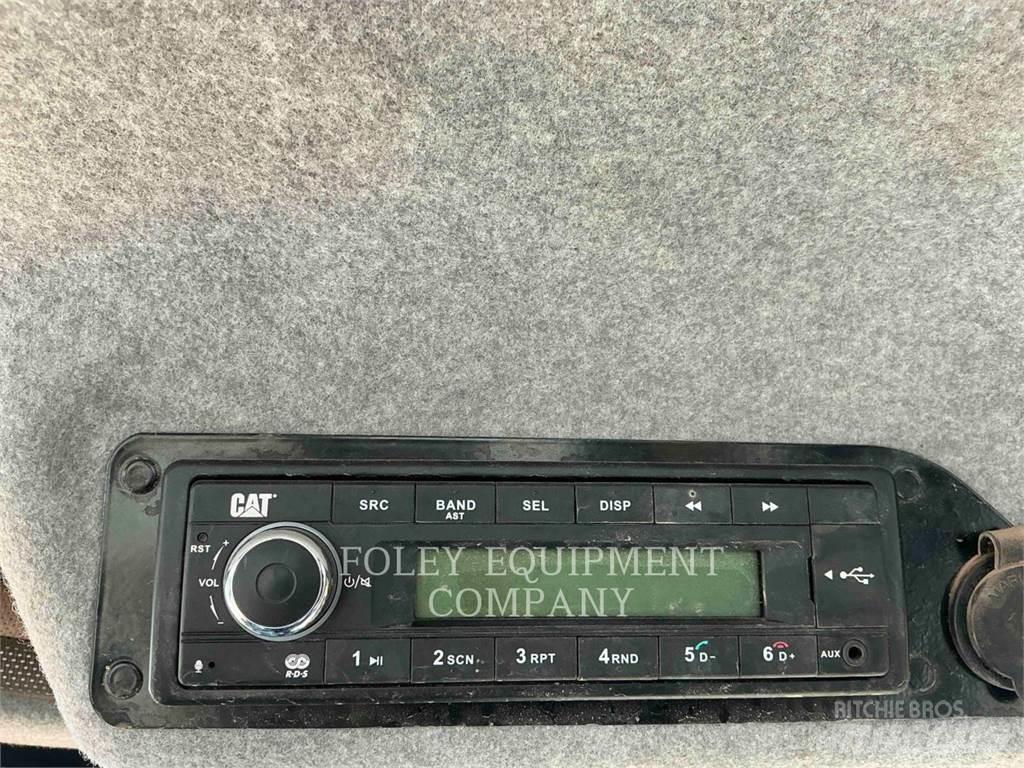 CAT 420XE-07IT لوادر ذات جرافات عكسية
