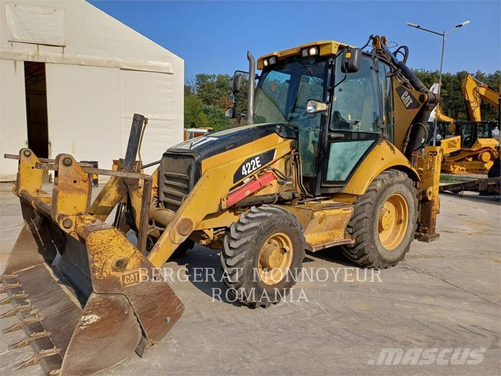 CAT 422E لوادر ذات جرافات عكسية