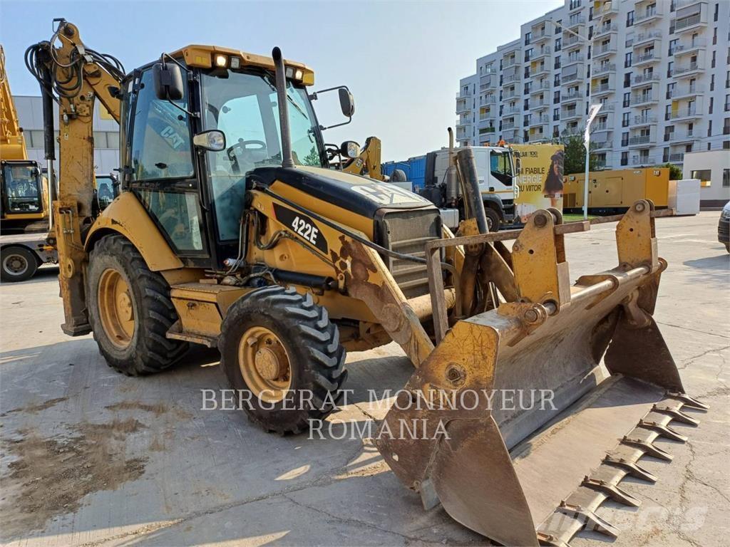 CAT 422E لوادر ذات جرافات عكسية
