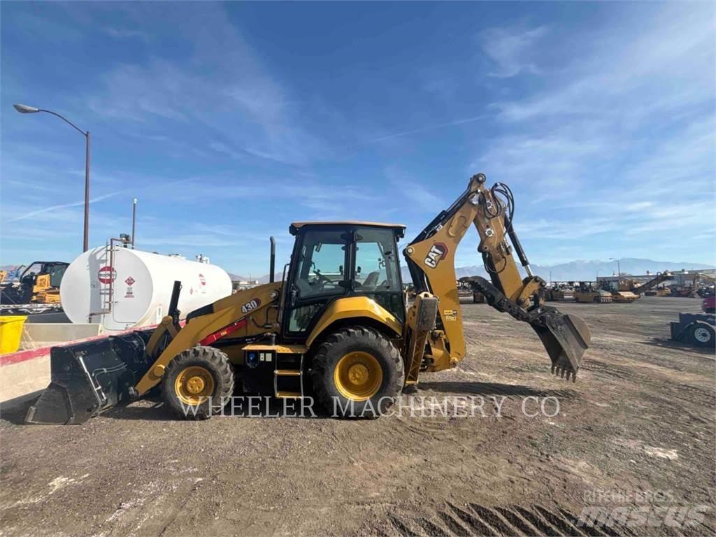 CAT 430 IT CF لوادر ذات جرافات عكسية