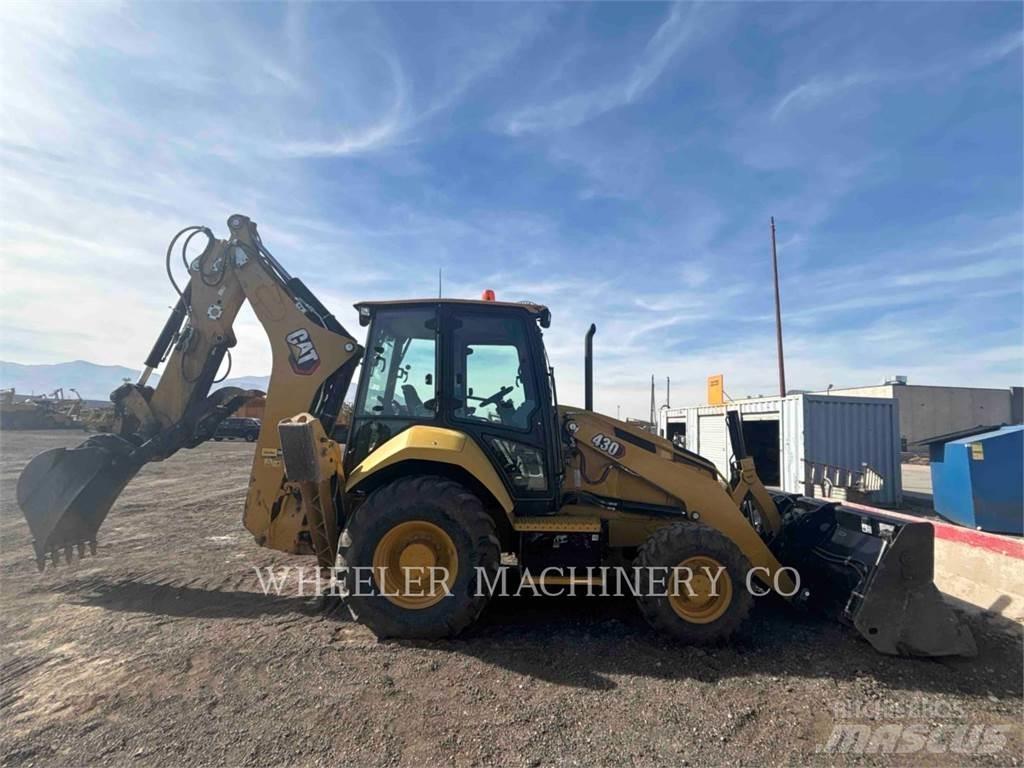 CAT 430 IT CF لوادر ذات جرافات عكسية