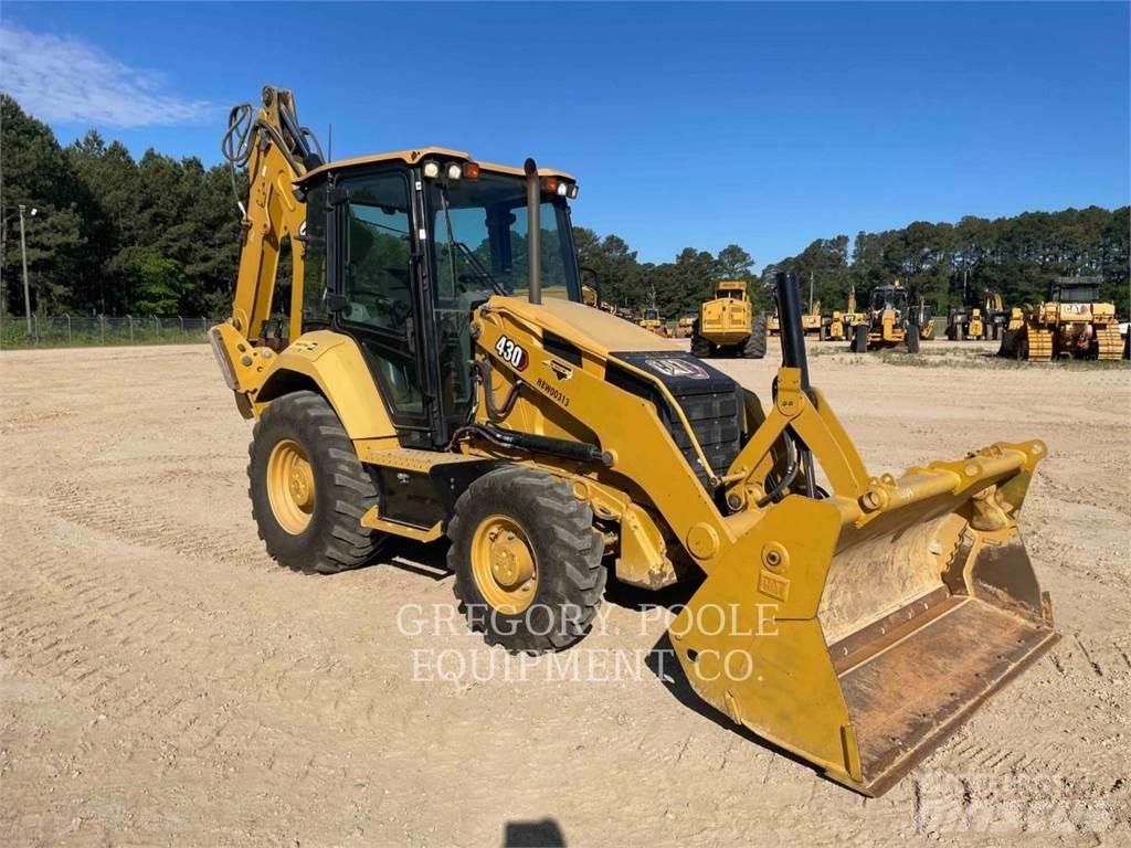 CAT 43007 لوادر ذات جرافات عكسية