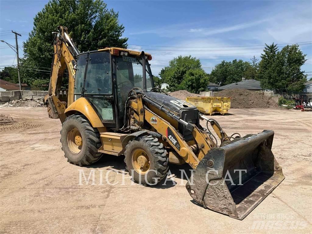 CAT 430EIT A لوادر ذات جرافات عكسية