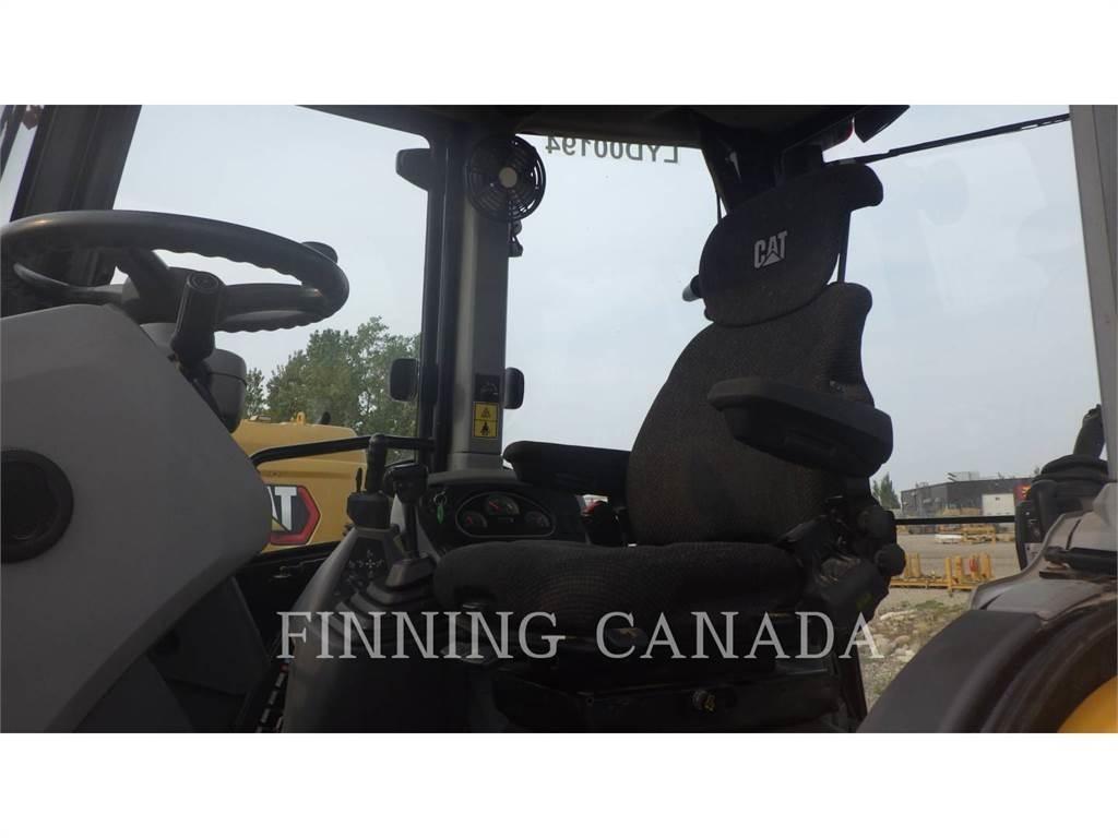 CAT 430F2 لوادر ذات جرافات عكسية