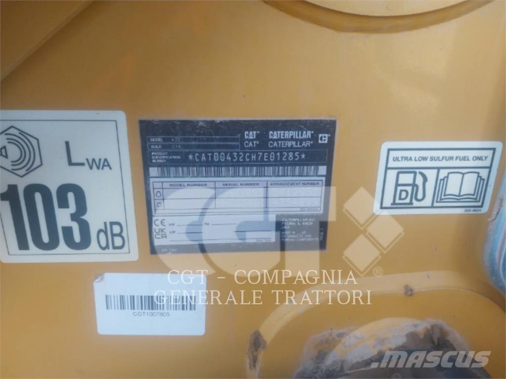 CAT 432 لوادر ذات جرافات عكسية