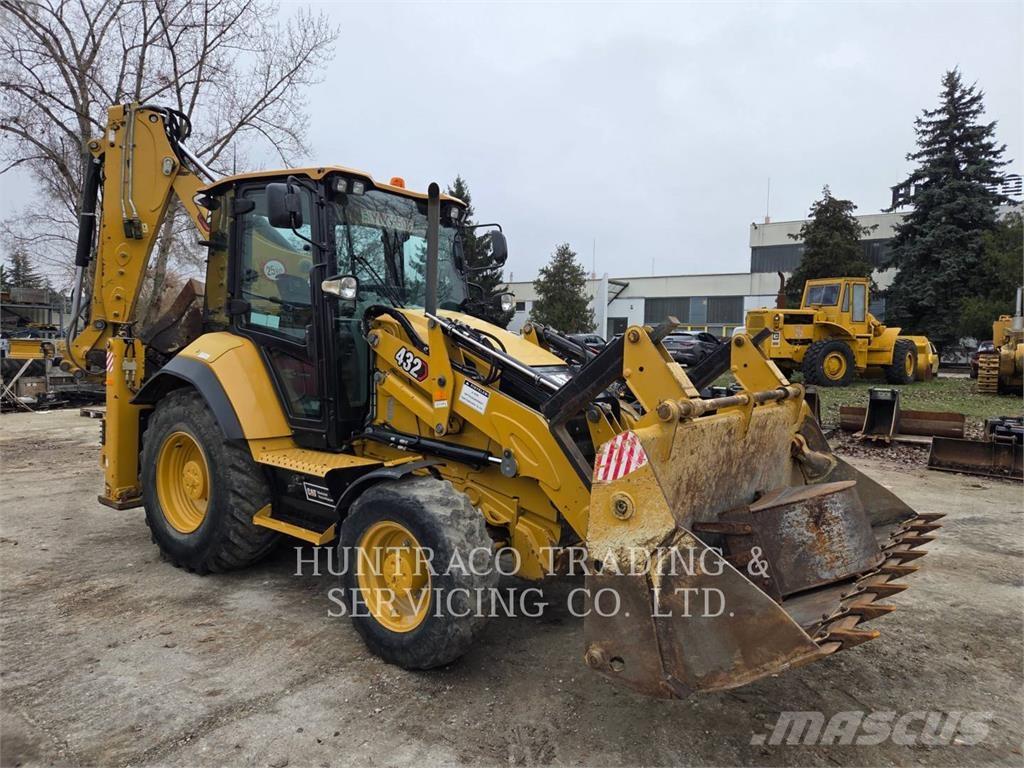 CAT 432-07 لوادر ذات جرافات عكسية