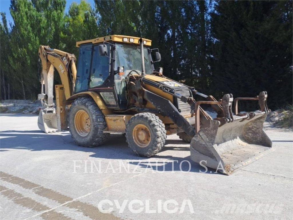 CAT 432DAA لوادر ذات جرافات عكسية
