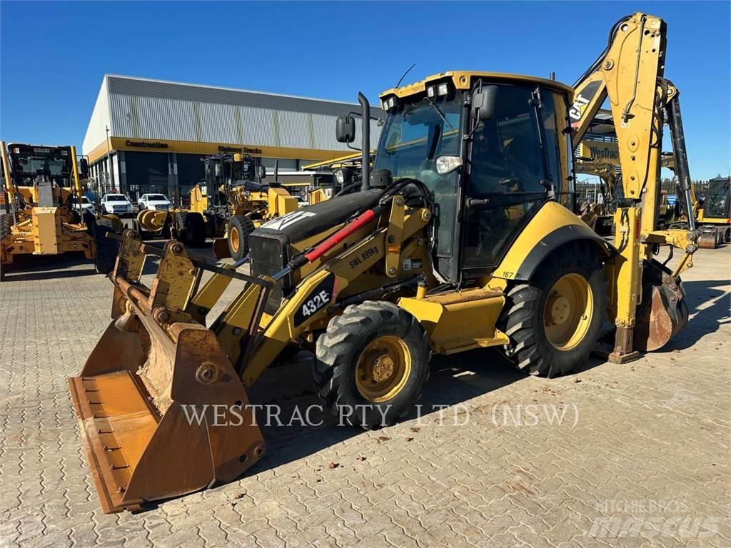 CAT 432E لوادر ذات جرافات عكسية