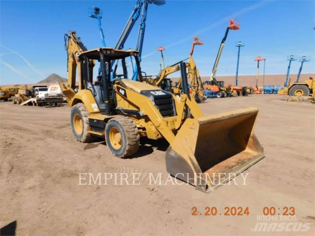 CAT 440-07 4EO لوادر ذات جرافات عكسية