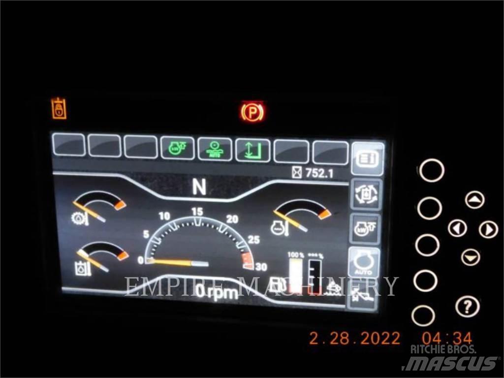 CAT 440-74EOIM لوادر ذات جرافات عكسية