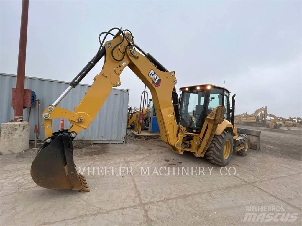 CAT 440 IT لوادر ذات جرافات عكسية
