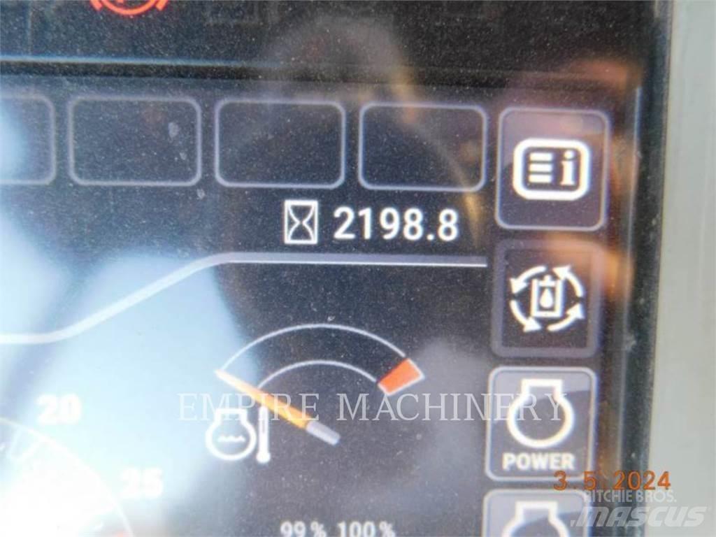 CAT 450-074EOP لوادر ذات جرافات عكسية