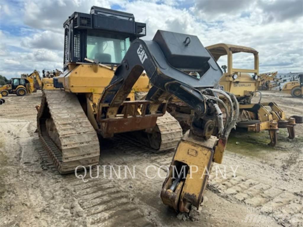 CAT 517 GR ساحبات الأشجار