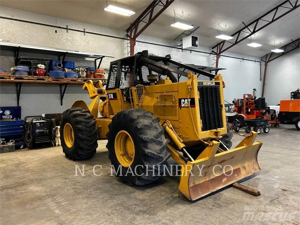 CAT 518 جرارات التحريج