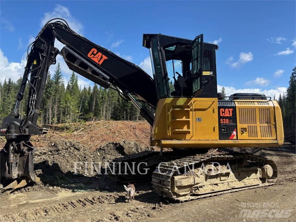 CAT 538 FM قاطعات وناقلات الأشجار