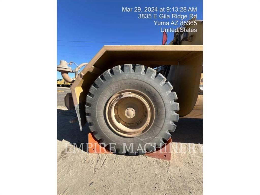 CAT 613C WW صهاريج مياه