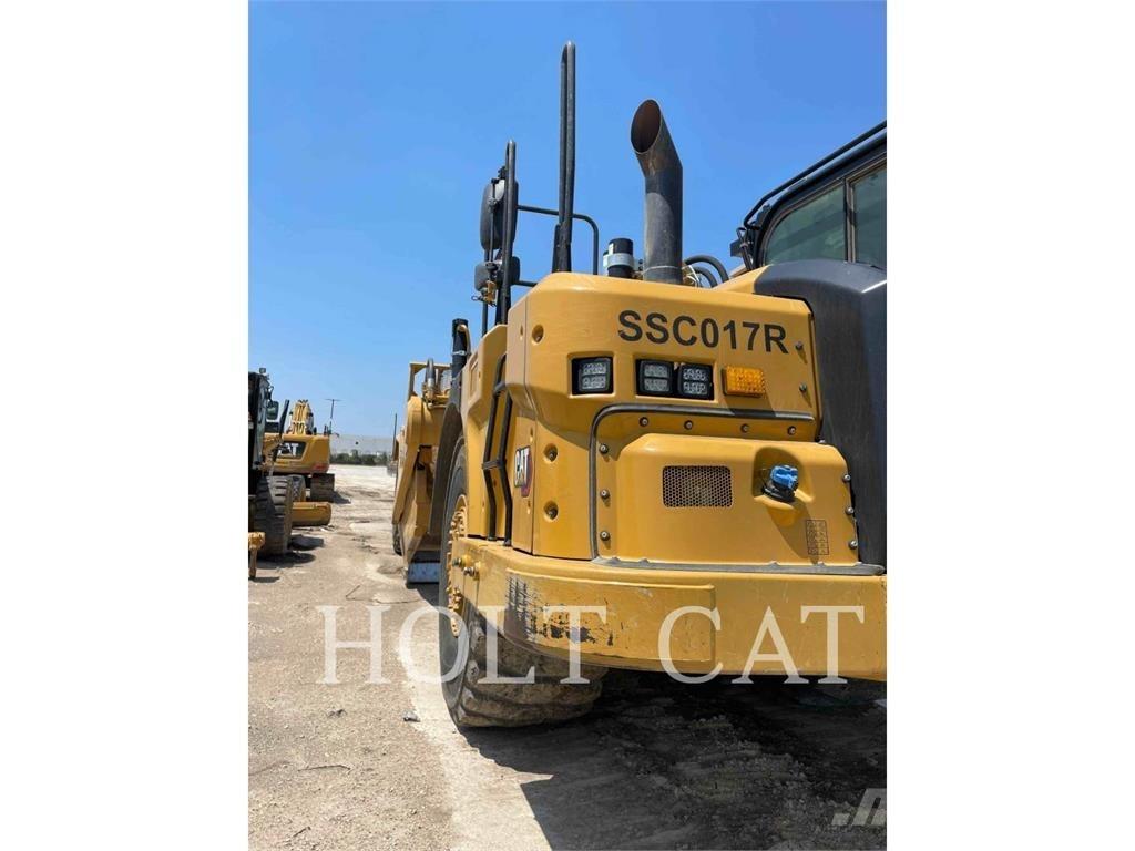 CAT 621 كاشطات