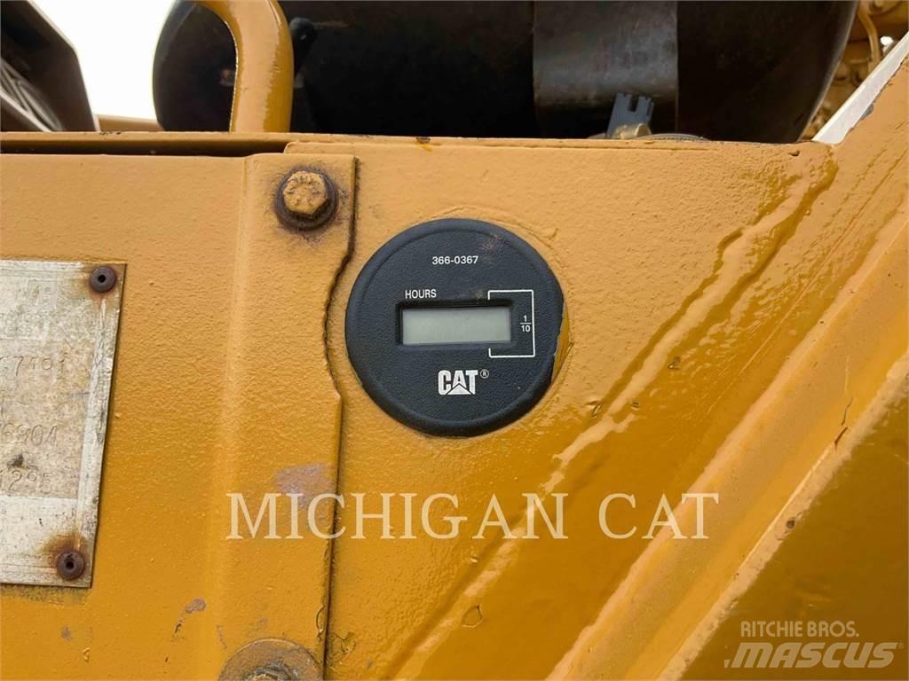 CAT 621E كاشطات