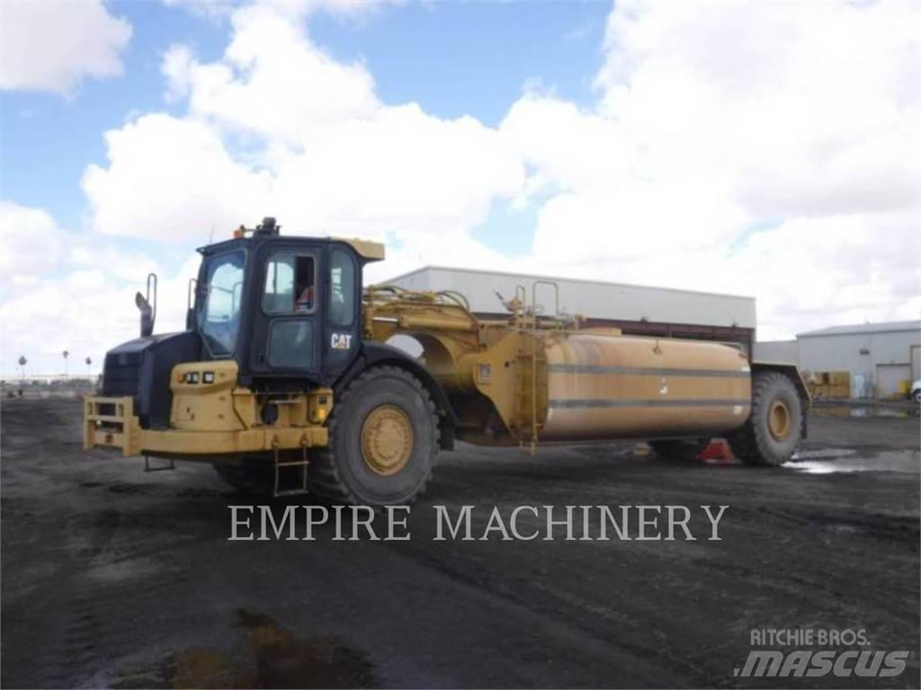 CAT 621H WW صهاريج مياه