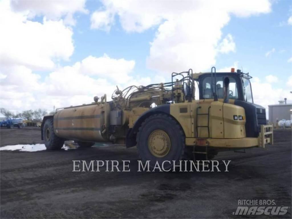 CAT 621H WW صهاريج مياه