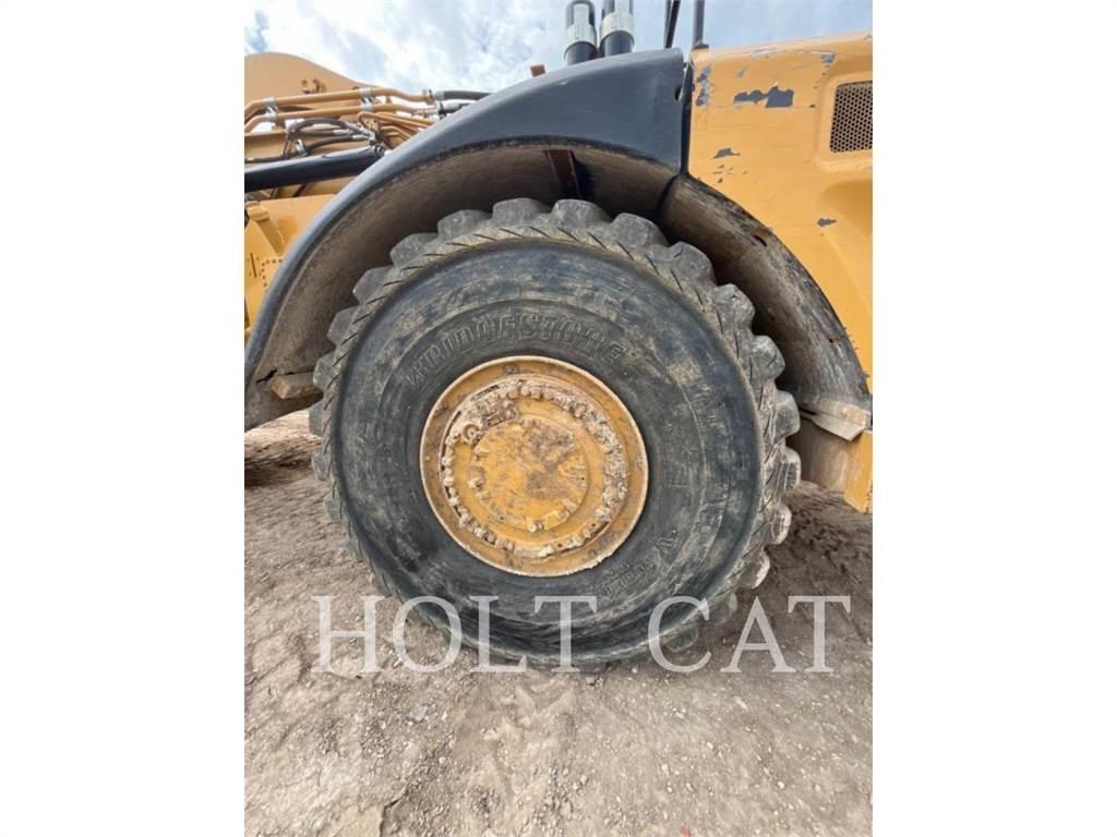 CAT 621K كاشطات