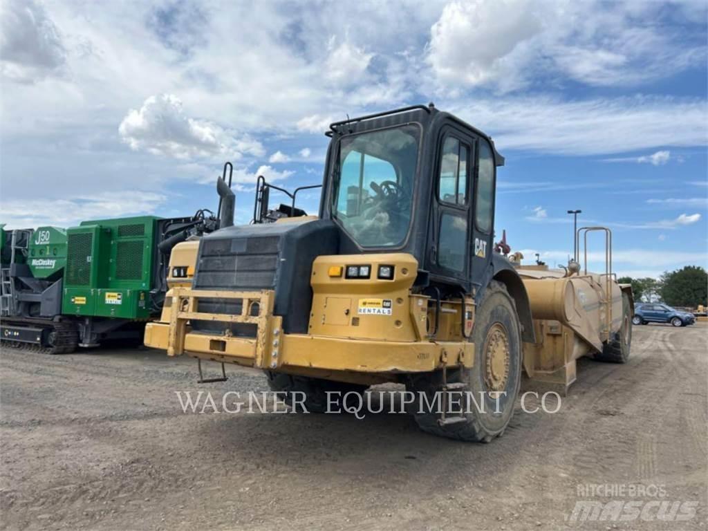 CAT 621K WW صهاريج مياه