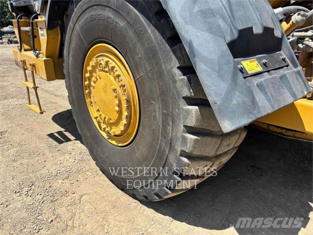 CAT 623K كاشطات
