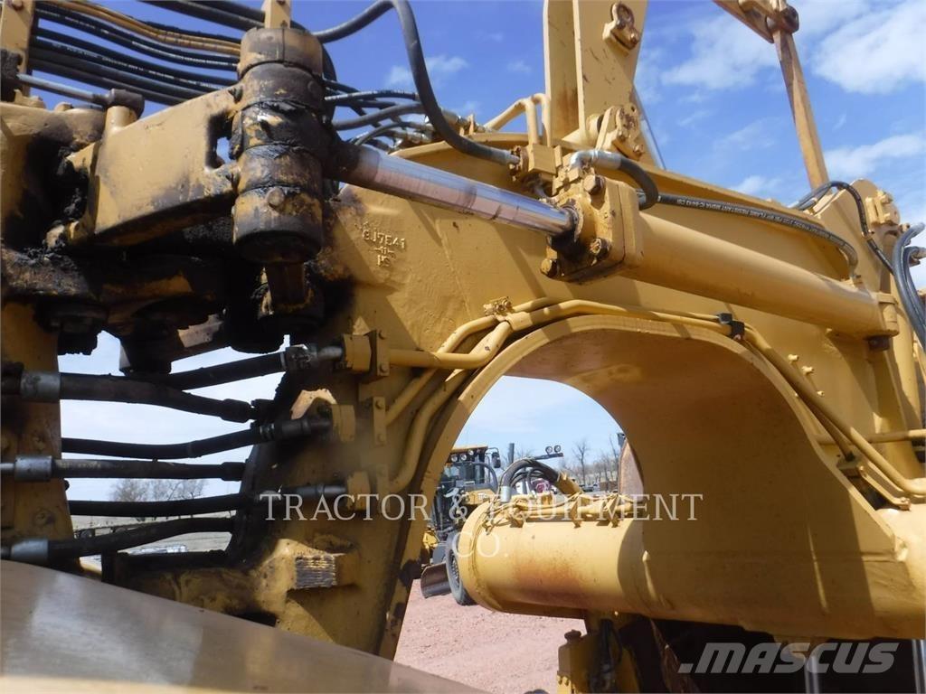 CAT 627B كاشطات