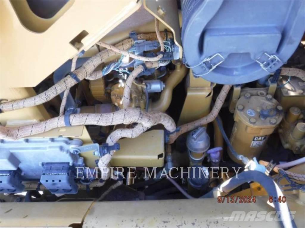 CAT 627K TR كاشطات