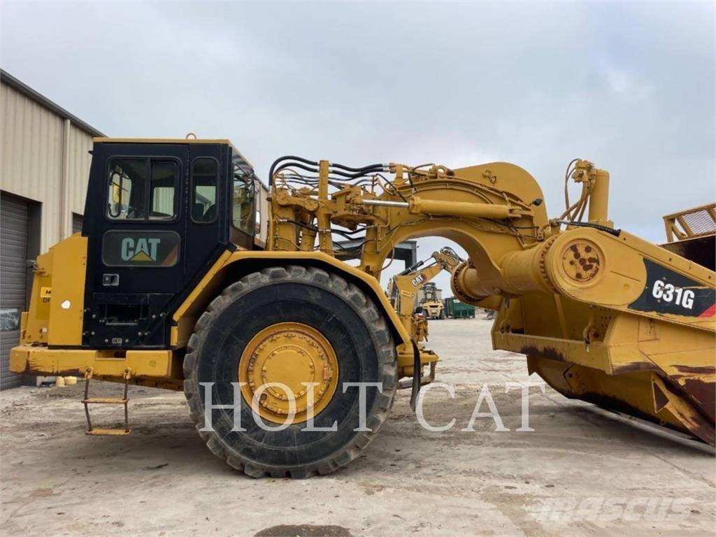 CAT 631G كاشطات