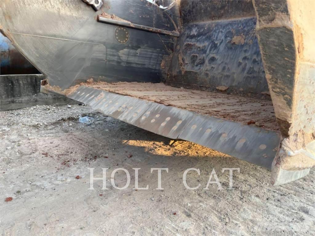 CAT 631K كاشطات