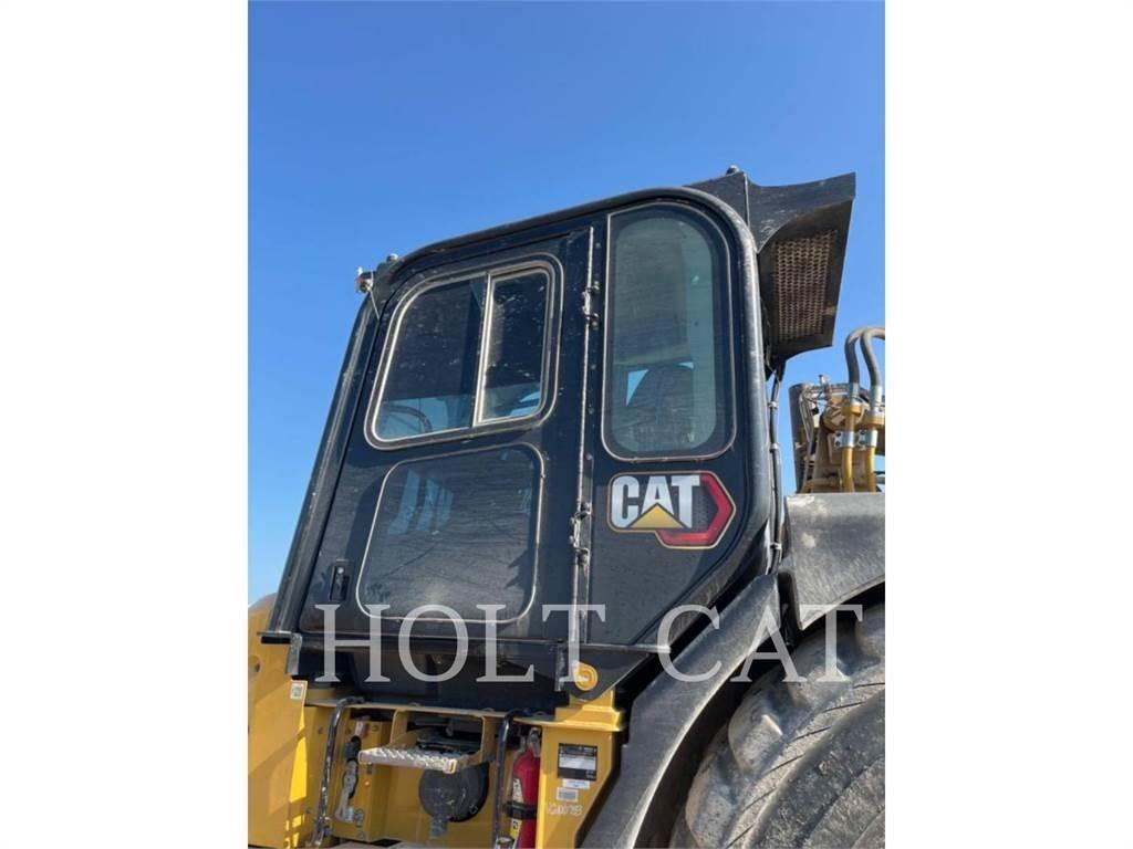 CAT 631K كاشطات